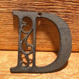 Cast Iron Ornate Letter "D" 4 5/8" tall 0557-D